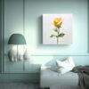 pintura-de-rosa-amarilla-nica-en-lienzo-para-comedor-elegante-1