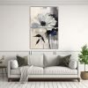 cuadro-en-lienzo-de-dise-o-alegre-blanco-y-negro-con-flores-en-papel-al-estilo-gestual-1