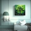 cuadro-moderno-de-tela-en-bastidor-con-colores-vibrantes-banyan-tree-en-tonos-verde-y-negro-ambiente-neonoir-1