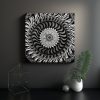 cuadro-moderno-textura-espiral-blanco-y-negro-con-mandala-de-cebra-1