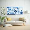 pinturas-decorativas-de-formas-profesionales-en-lienzo-limpio-azul-y-blanco-1